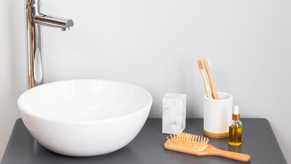 mobilier-baie-cu-lavoar-pe-blat-intrebari-frecvente